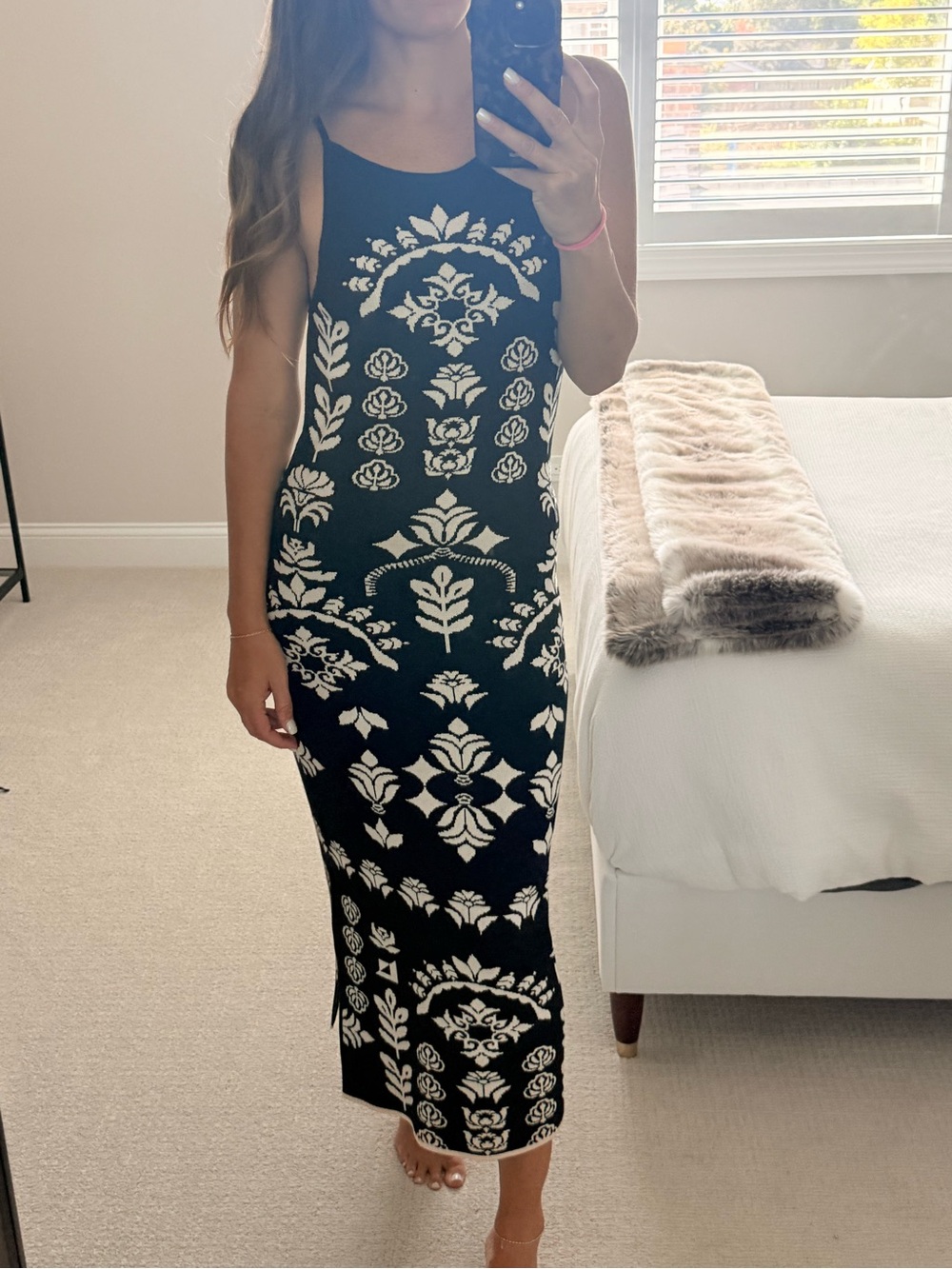 House of Harlow 1960 Black and White Sleeveless Midi Dress